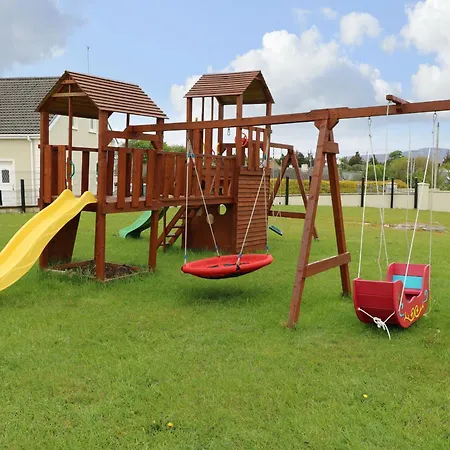 Holiday home Loughanure View *