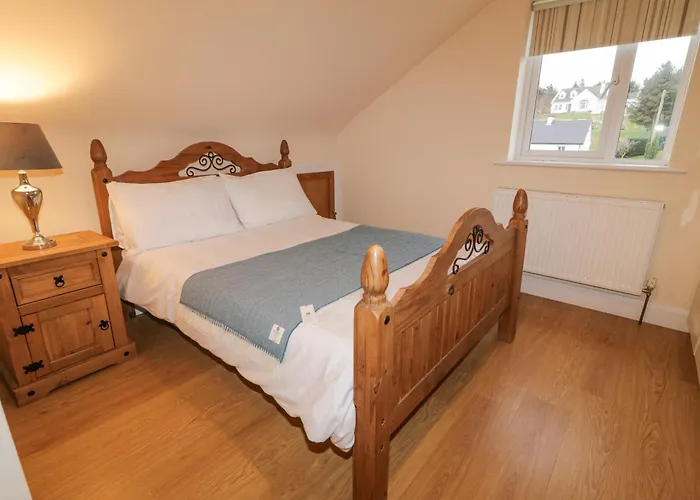 Holiday home Loughanure View Annagry